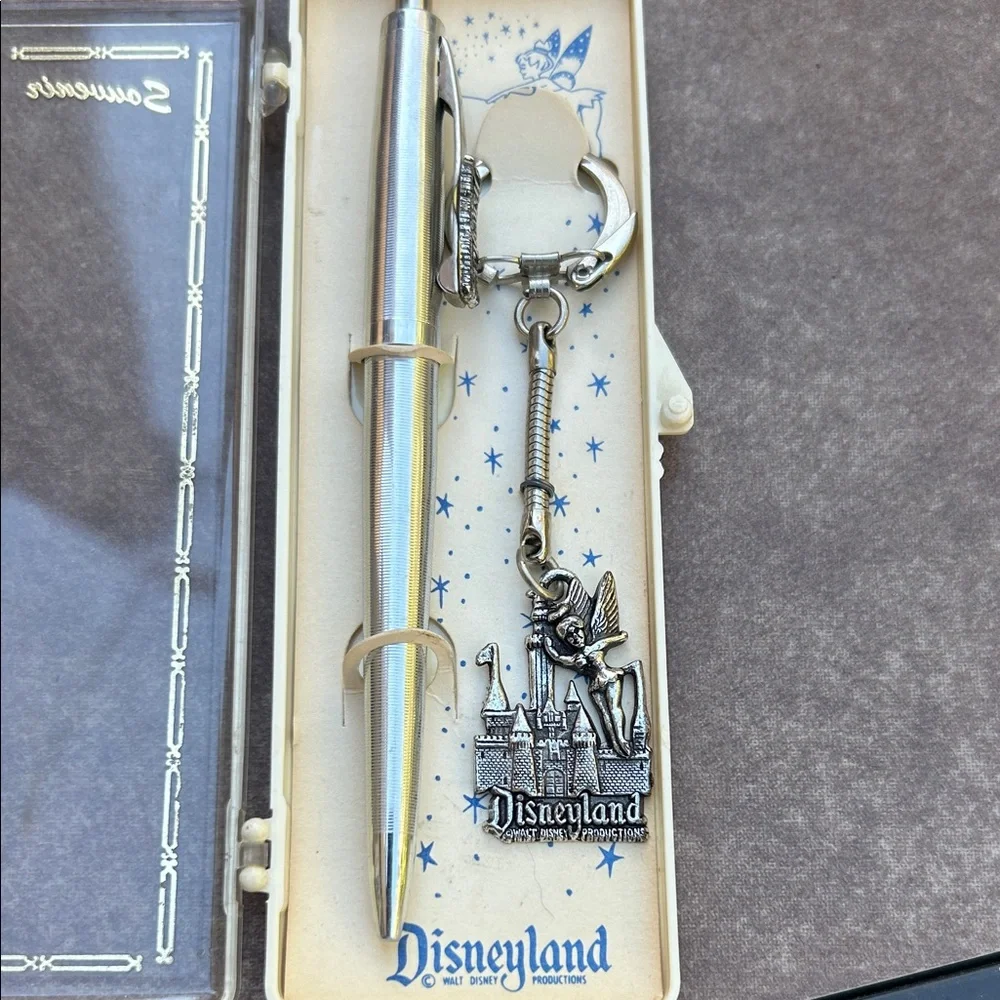 Disneyland Silver Souvenir Pen & Keychain Set - Silver